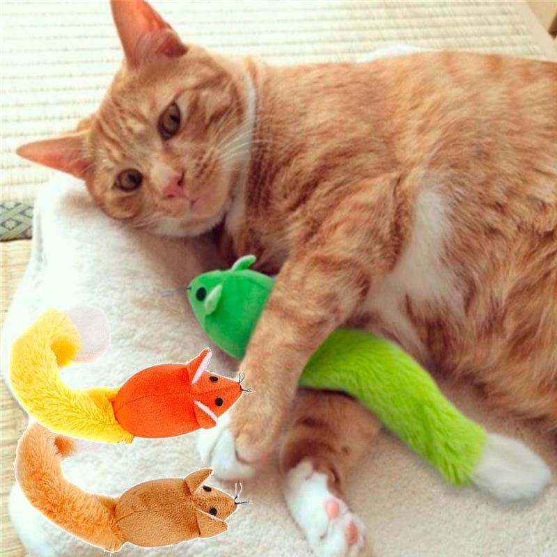 An irresistibly fun mouse toy – ready to awaken your cat’s wild side!